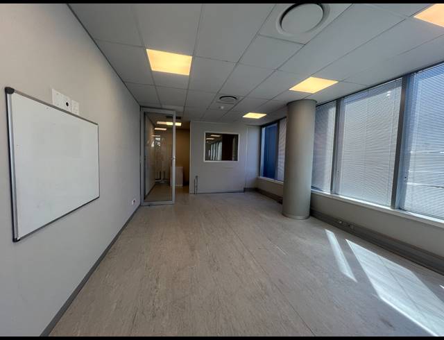 148M² OFFICE TO LET IN ROSEBANK